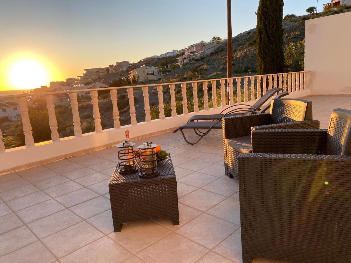 Acropolis Villa 8 Klorakas المظهر الخارجي الصورة