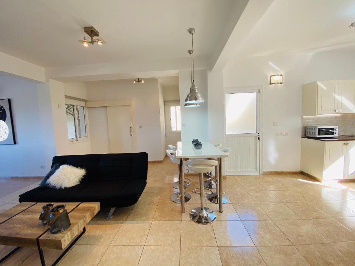Acropolis Villa 8 Klorakas المظهر الخارجي الصورة